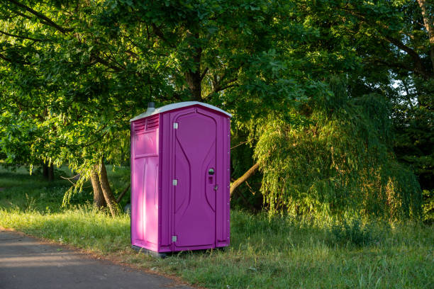 Affordable portable toilet rental in Lower Grand Lagoon, FL